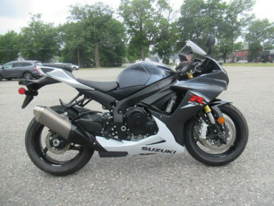 2015 Suzuki GSX-R750