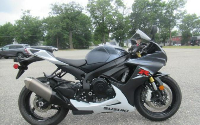2015 Suzuki GSX-R750