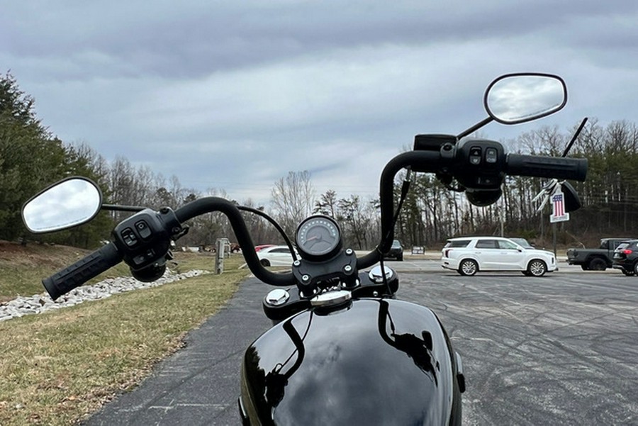 2025 Harley-Davidson Softail FXBB - Street Bob