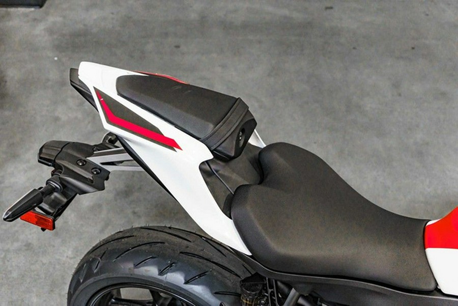 2026 Yamaha YZF R7 70Th Anniversary Edition