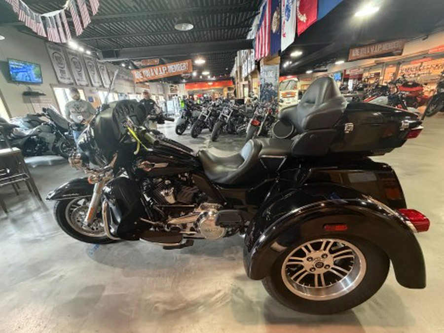 2023 Harley-Davidson Tri Glide® Ultra
