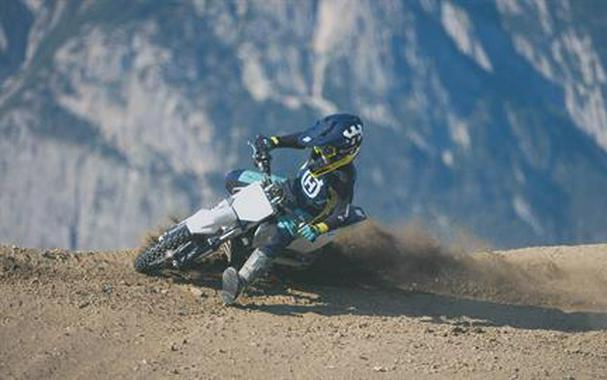 2027 Husqvarna EE 5
