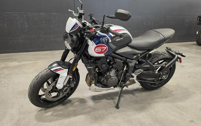 2025 Triumph Trident 660 Triple Tribute Edition Snowdonia White