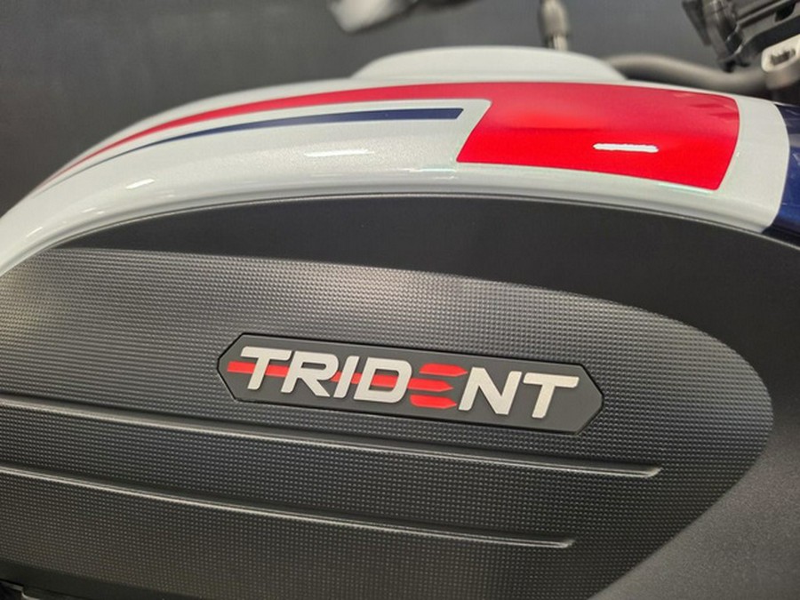 2025 Triumph Trident 660 Triple Tribute Edition Snowdonia White