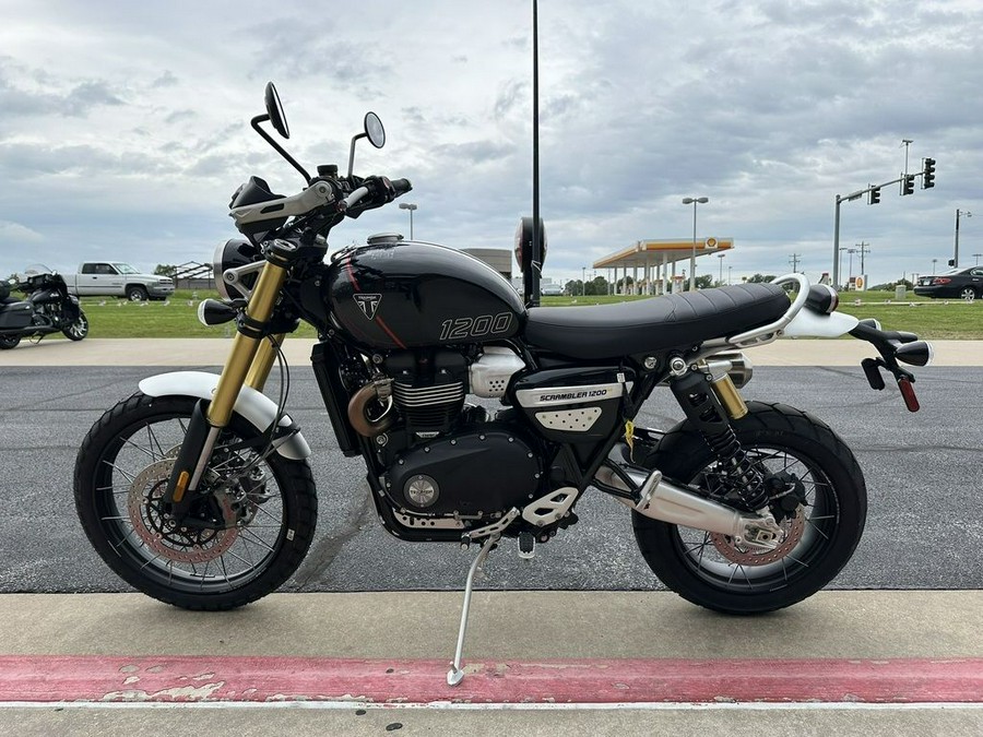 2024 Triumph Scrambler 1200 XE