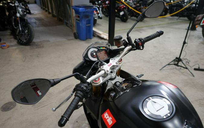 2013 Aprilia Tuono V4 R APRC