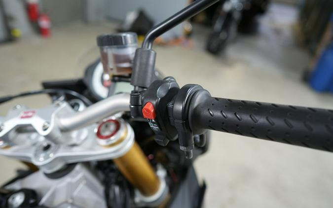 2013 Aprilia Tuono V4 R APRC