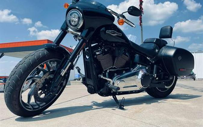 2018 Harley-Davidson Sport Glide - First Ride