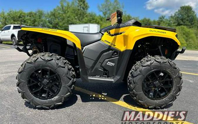 2023 Can-Am Outlander XT 700