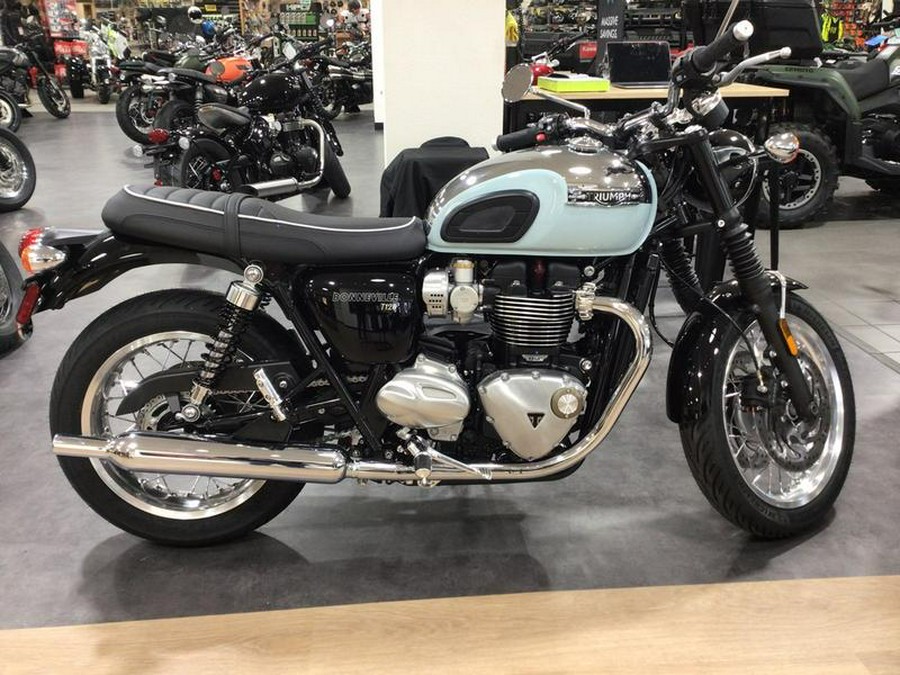 2023 Triumph Bonneville T120 Chrome Edition Meriden Blue