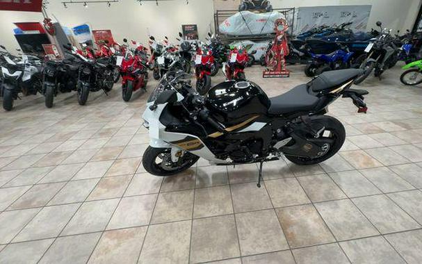 2026 Kawasaki NINJA ZX-6R