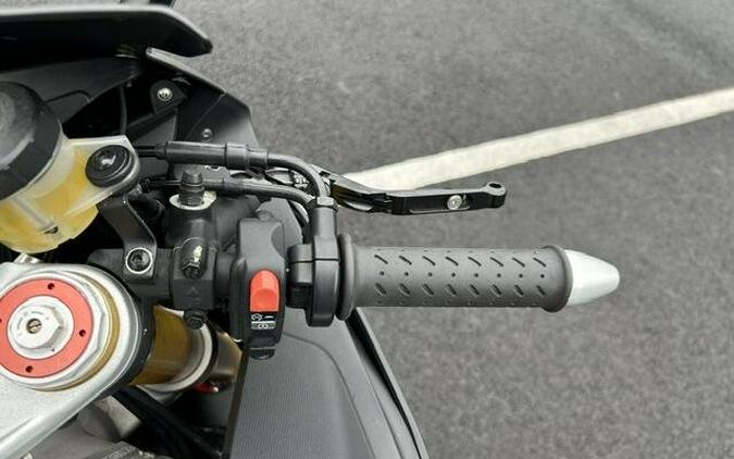 2016 Aprilia RSV4 RR