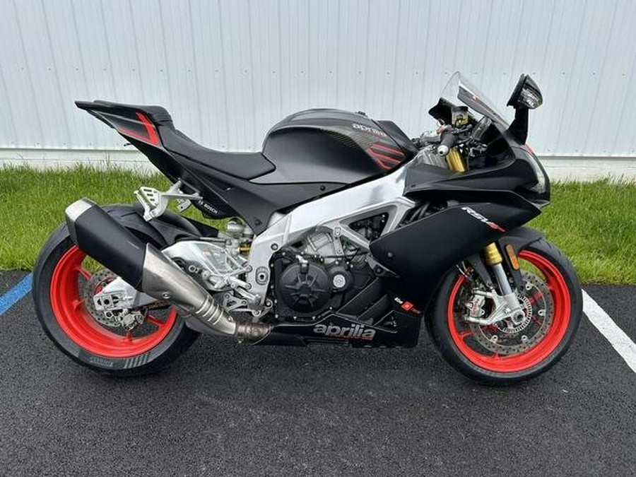 2016 Aprilia RSV4 RR
