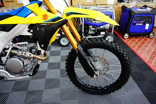 2019 Suzuki RM-Z250 Review (15 Fast Facts)