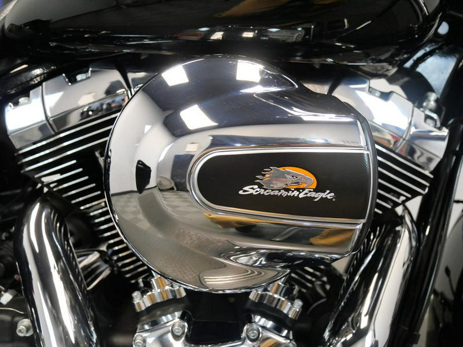 2015 Harley-Davidson® FLHXS - Street Glide® Special