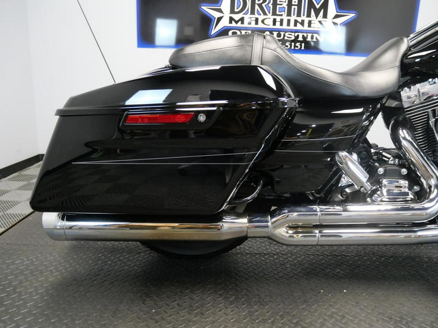 2015 Harley-Davidson® FLHXS - Street Glide® Special