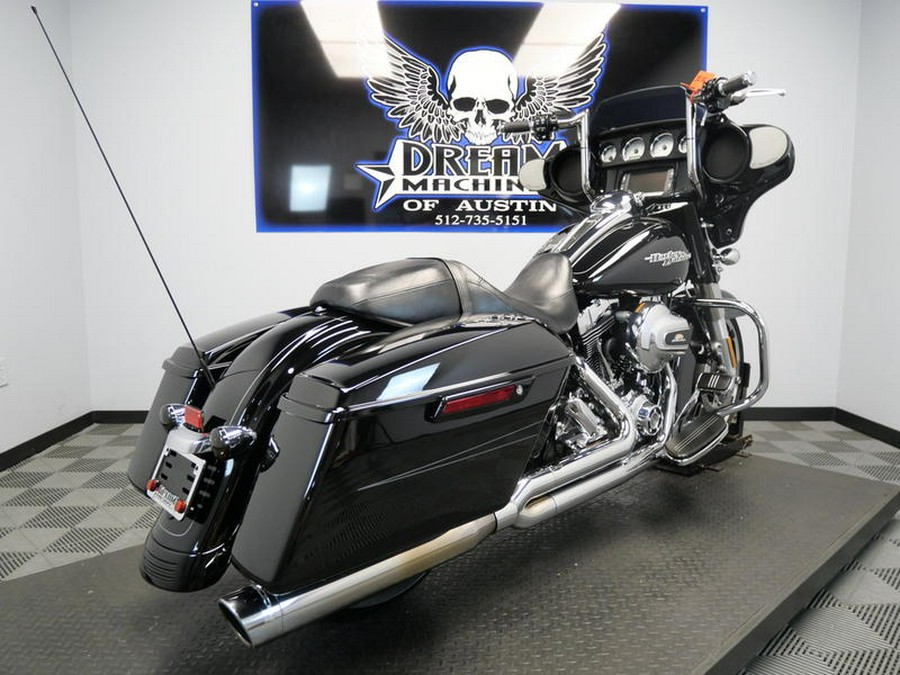 2015 Harley-Davidson® FLHXS - Street Glide® Special