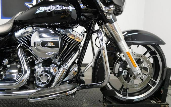 2015 Harley-Davidson® FLHXS - Street Glide® Special