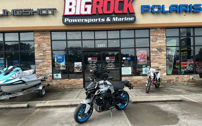 2025 Yamaha MT 10