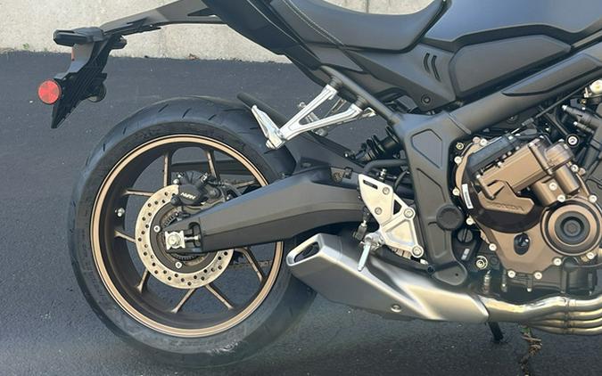 2026 Honda CB650R E-Clutch