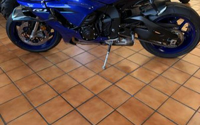 2026 Yamaha YZF R1