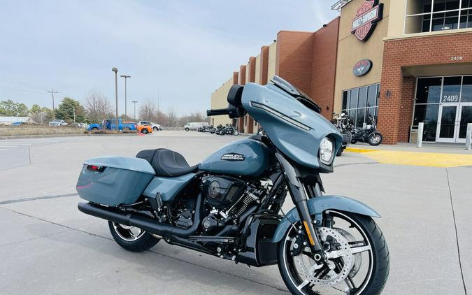 2024 Harley-Davidson Street Glide® FLHX