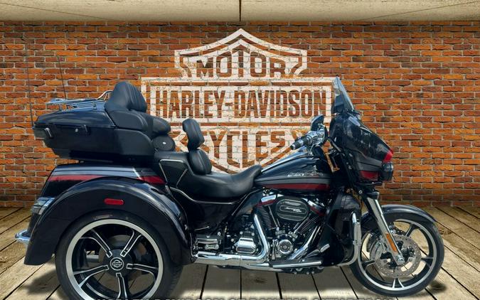 2020 Harley-Davidson CVO Tri Glide