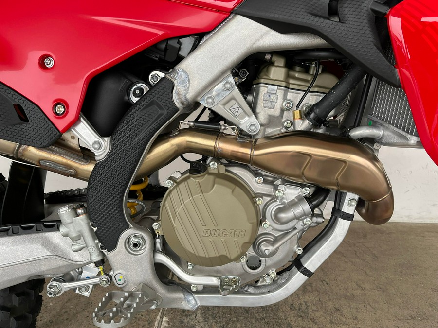 2026 Ducati DESMO 450MX