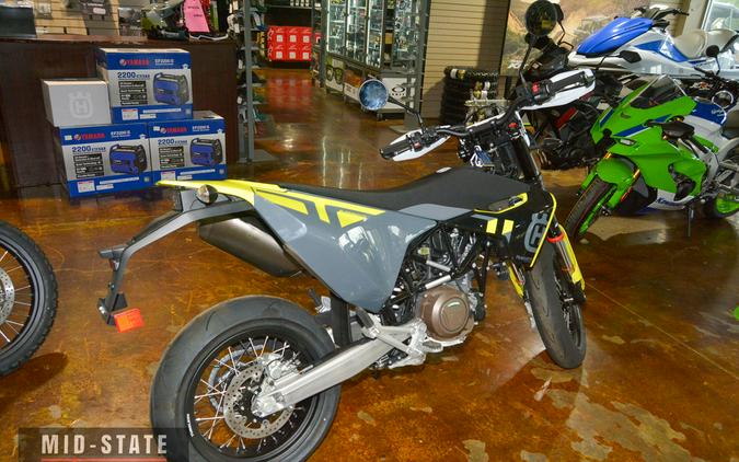 2024 Husqvarna® 701 Supermoto