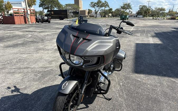 2020 Indian Motorcycle® Challenger Titanium Metallic