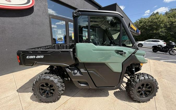 2026 Can-Am Defender DPS CAB HD10