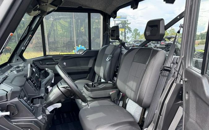 2026 Can-Am Defender XT CAB HD11 With 10.25 In.Display