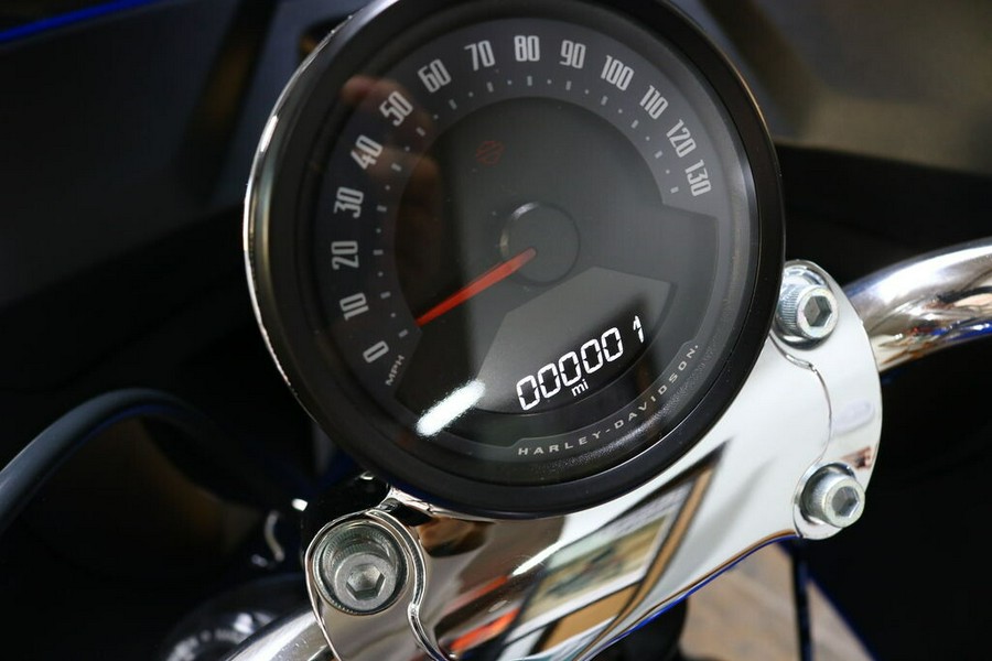 FXLRST 2025 Low Rider™ ST