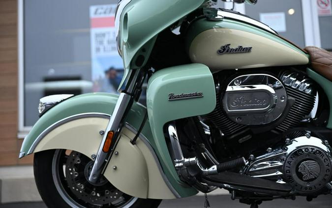 2017 Indian Motorcycle Roadmaster Willow Green Over Ivory Cream