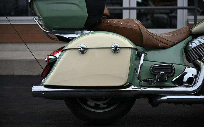 2017 Indian Motorcycle Roadmaster Willow Green Over Ivory Cream