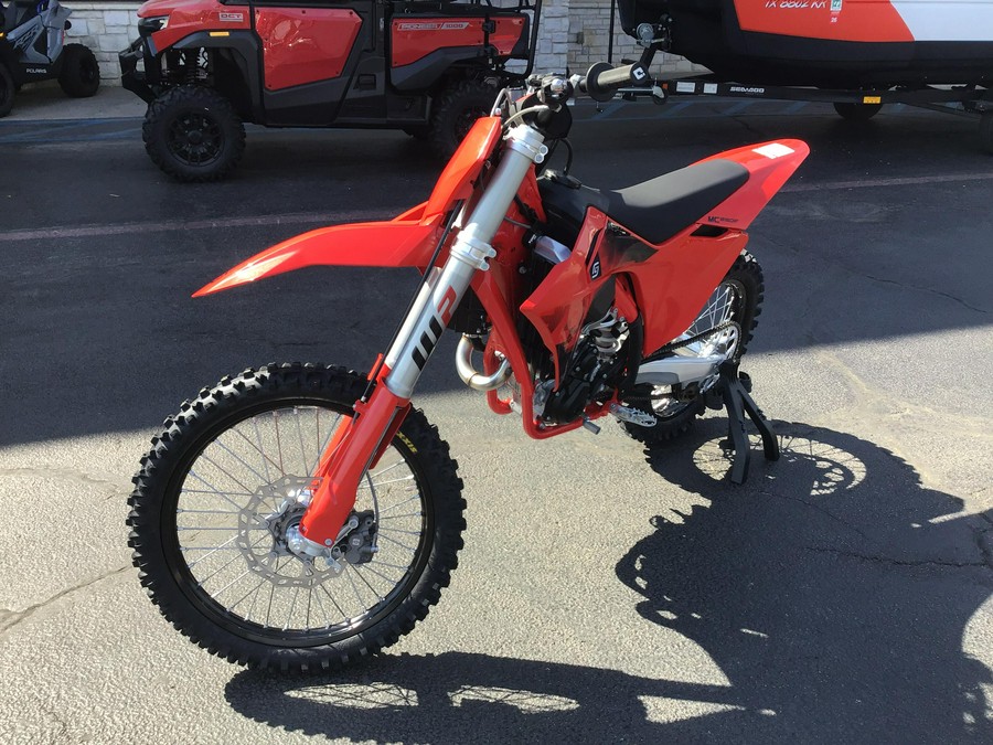 2027 GASGAS MC 250F