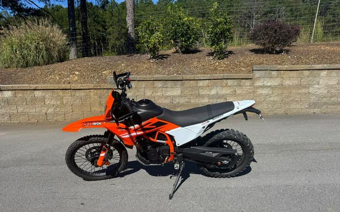 2025 KTM Enduro 390 R