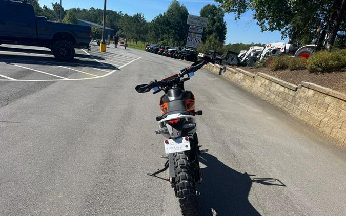 2025 KTM Enduro 390 R