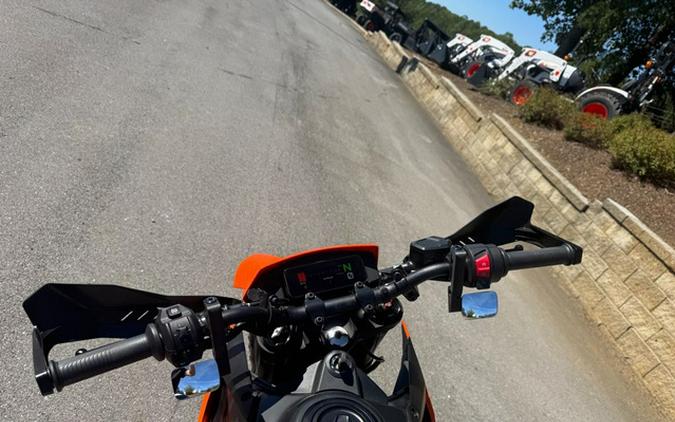 2025 KTM Enduro 390 R