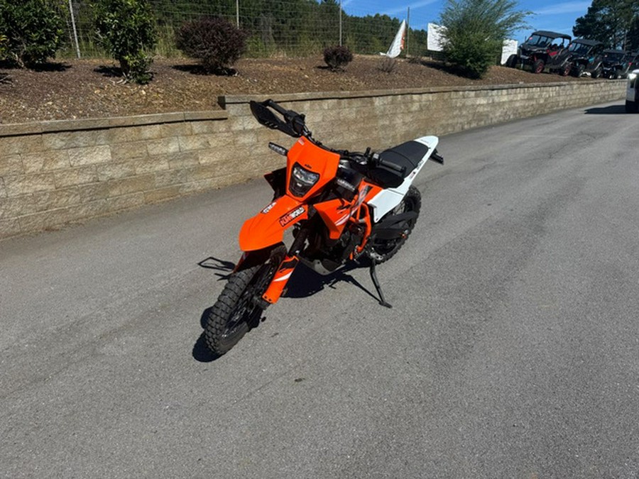 2025 KTM Enduro 390 R