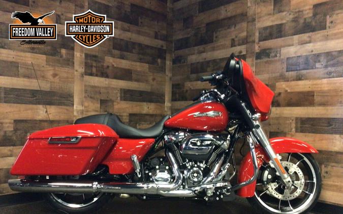 2023 Harley-Davidson Street Glide Redline Red FLHX