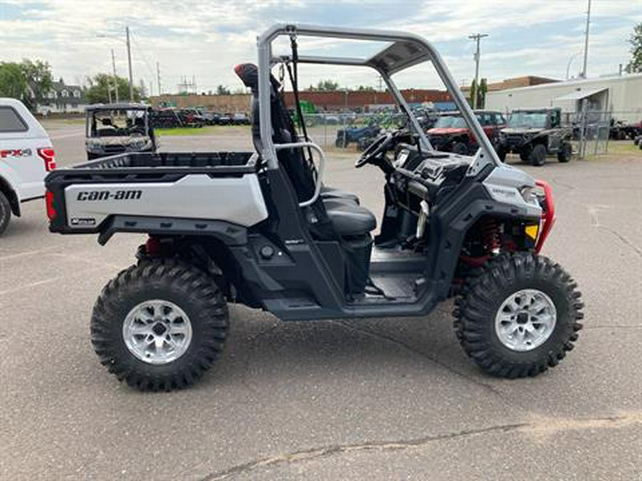 2024 Can-Am Defender X MR