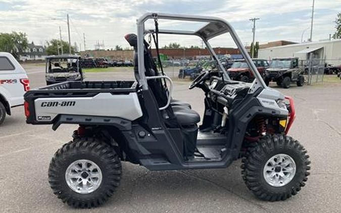 2024 Can-Am Defender X MR