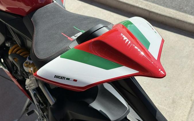 2024 Ducati Panigale V2 Bayliss 1St Championship Livery