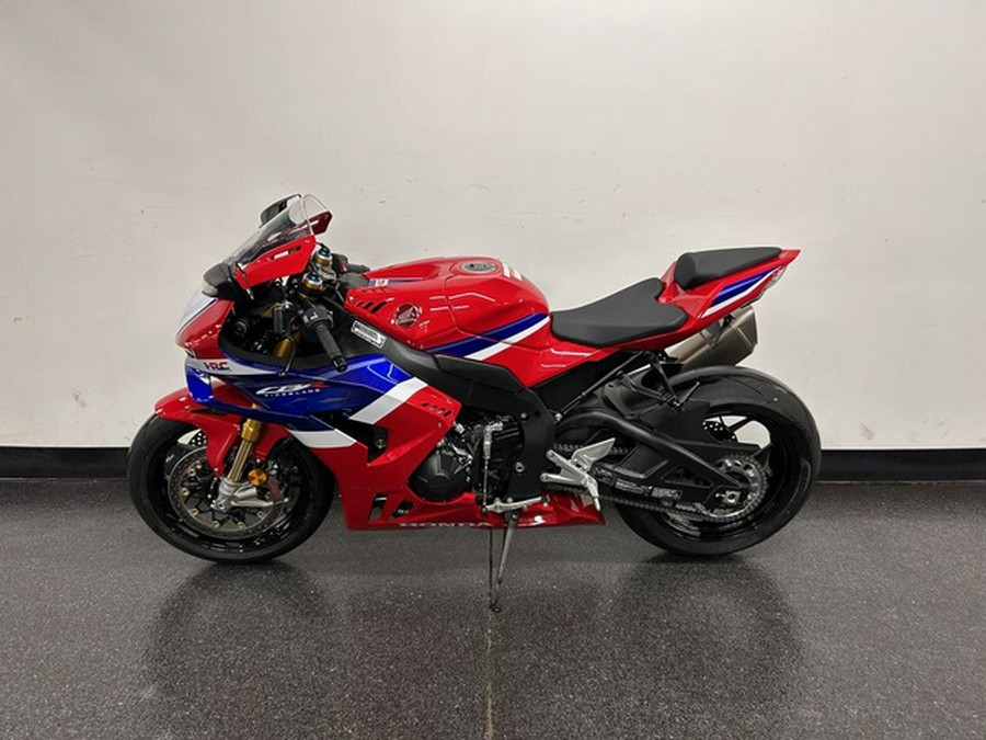 2026 Honda CBR1000RR-R Fireblade SP