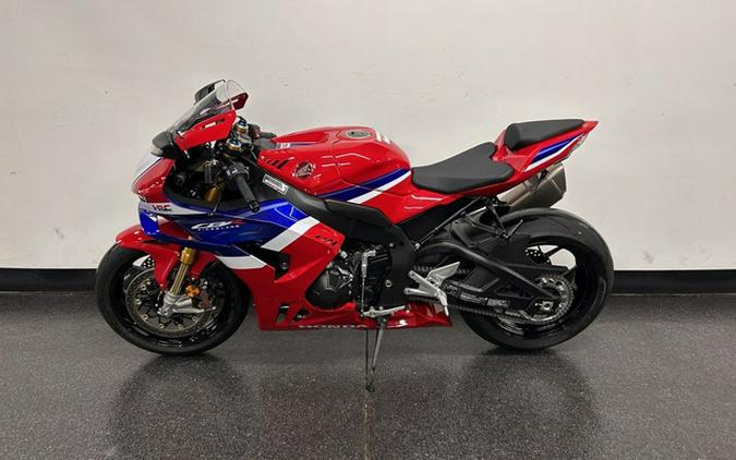 2026 Honda CBR1000RR-R Fireblade SP