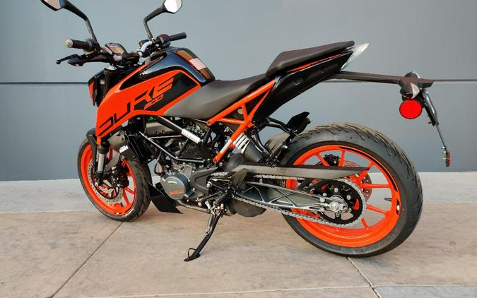 2023 KTM 200 DUKE