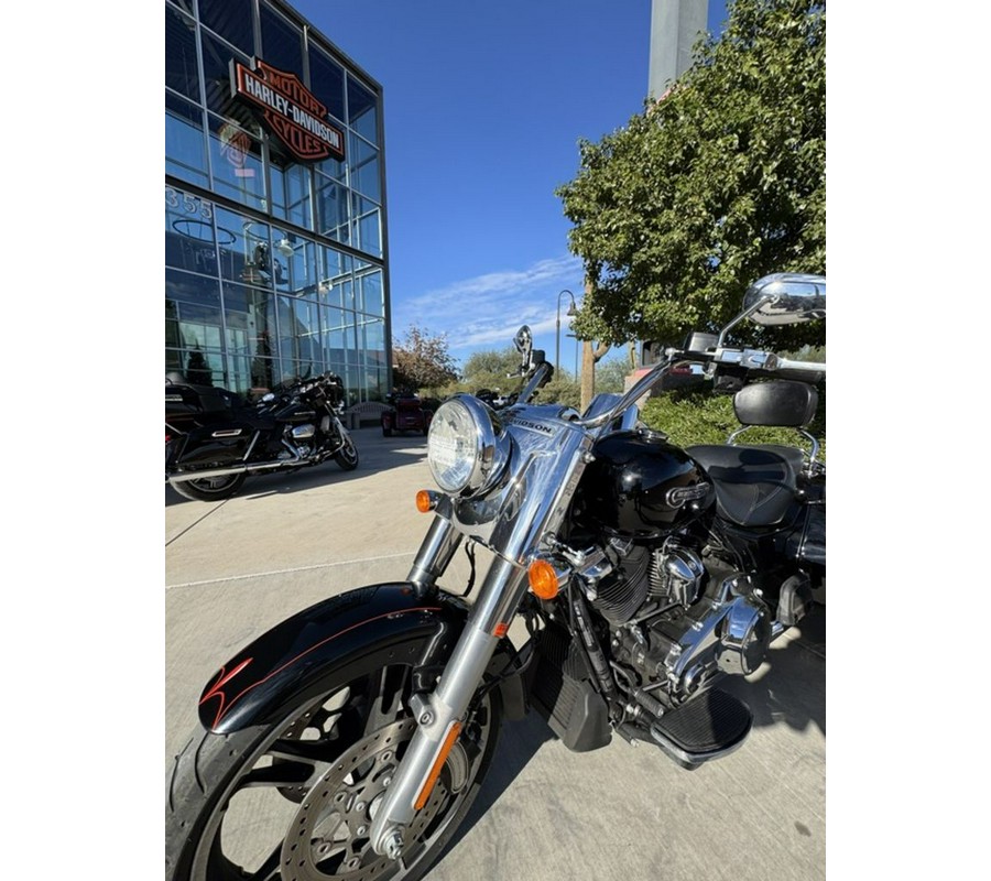 2018 Harley-Davidson® FLRT - Freewheeler®