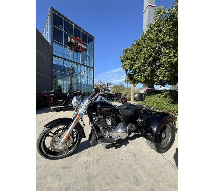 2018 Harley-Davidson® FLRT - Freewheeler®