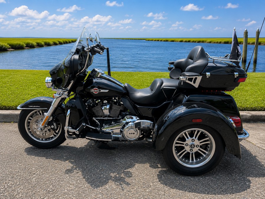 2023 Harley-Davidson Tri Glide® Ultra